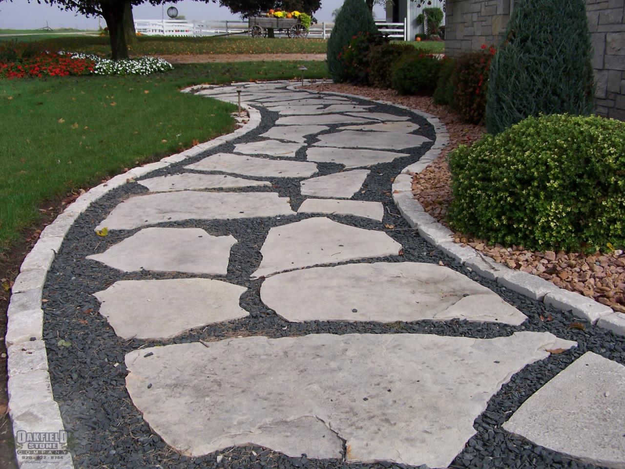 Building a flagstone walkway