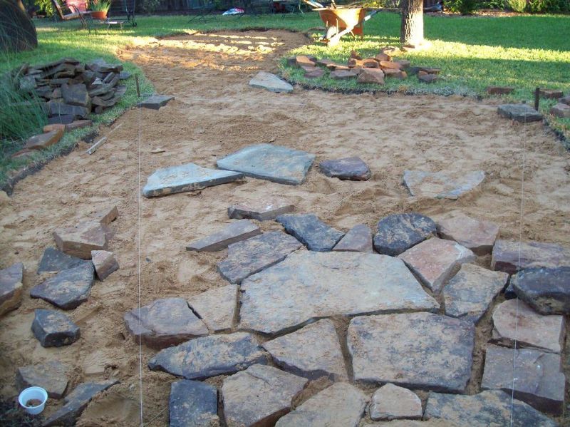 Flagstone build pathway Flagstone path installation