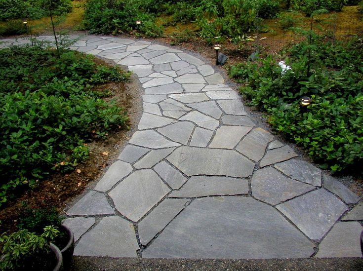 Flagstone path installation