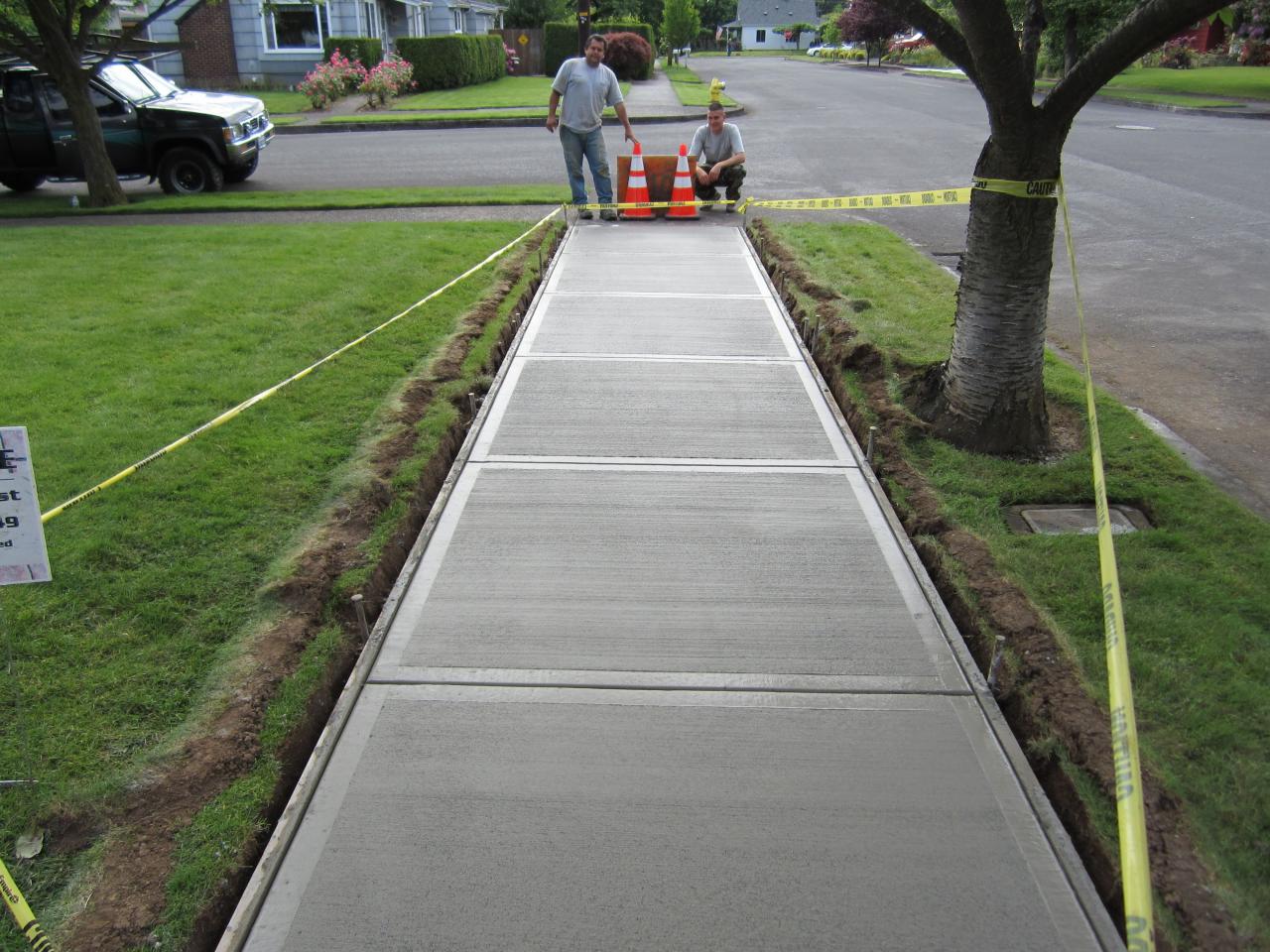 Walkway Concrete walkway installation