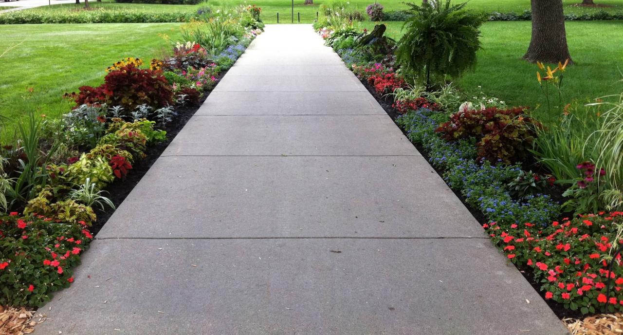 Walkway gravel concrete pavers paver pebbles walkways cement patio pathway driveway sidewalk pebble steinweg pathways dg paths houzz Walkway gravel concrete pavers paver pebbles walkways cement patio pathway driveway sidewalk pebble steinweg pathways dg paths houzz