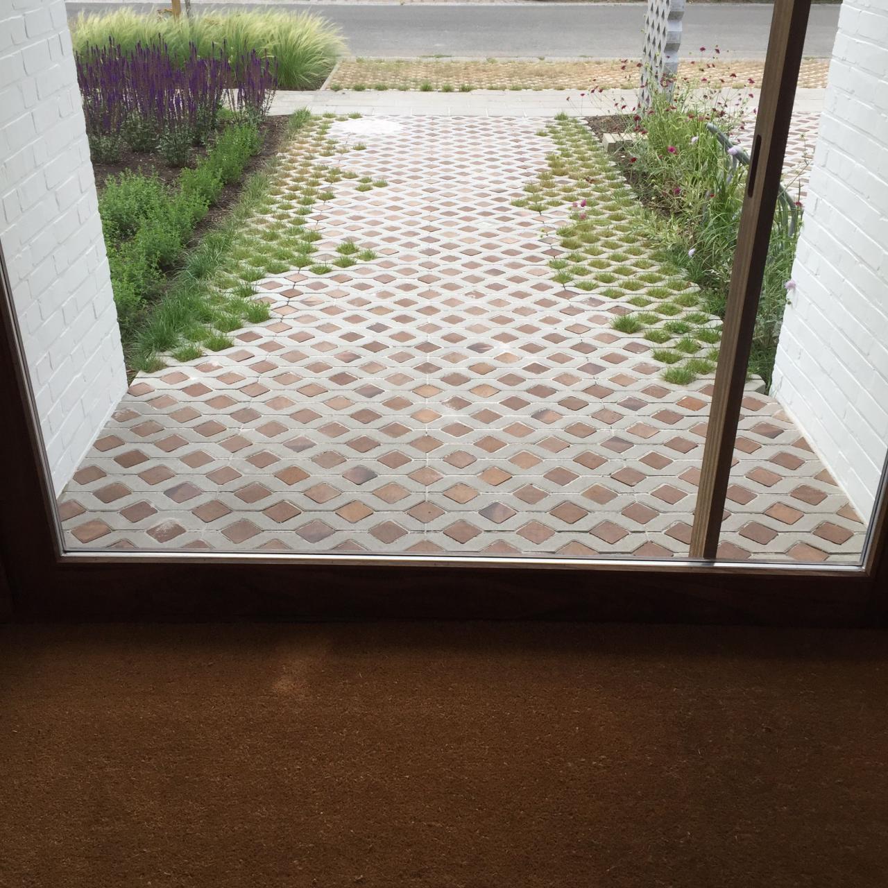 Paver walkway designs