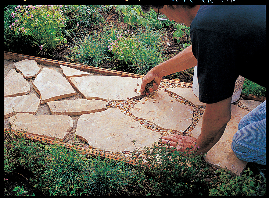 Pathway flagstone lay walkway walkways stones concrete pathways slate stepping paths Laying a flagstone walkway